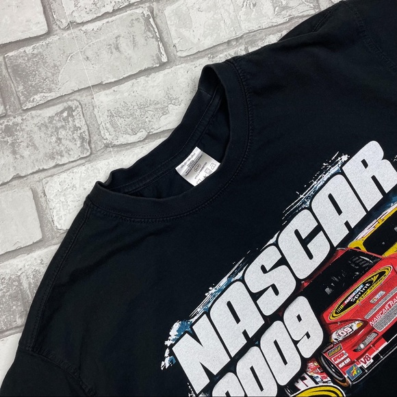 NASCAR 2009 Sprint Series Schedule T-Shirt - Picture 3 of 5
